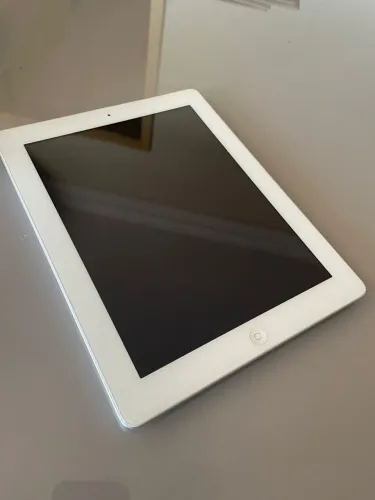 iPad 4ª geração 13gb