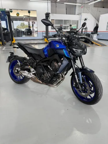 Yamaha MT 09 IMPECÁVEL!!!