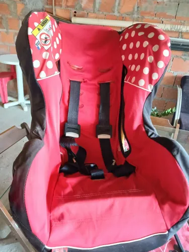 Cadeirinha de carro infantil