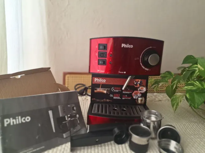 Cafeteira Expresso Philco 20 Bar Inox Red PCF24