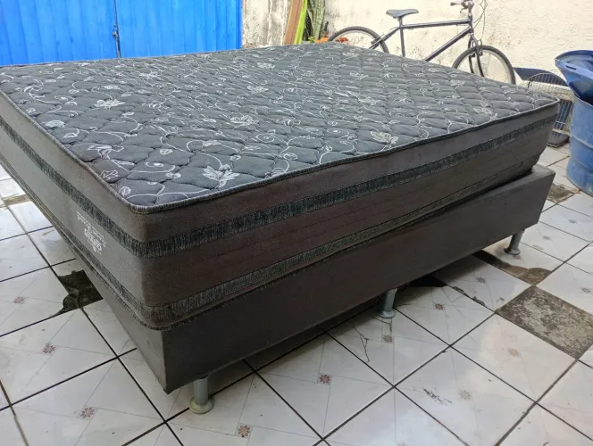 Cama box casal.entrego