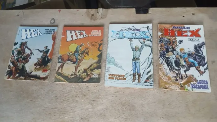 JONAH HEX - PACOTE COM 4 VOLUMES N.S 1,2,3 E 4 - RAROS FAROESTE
