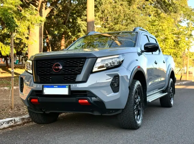 Nissan Frontier Pro4x CD 4X4 2.3 Bi-TB Die. AUT 2024