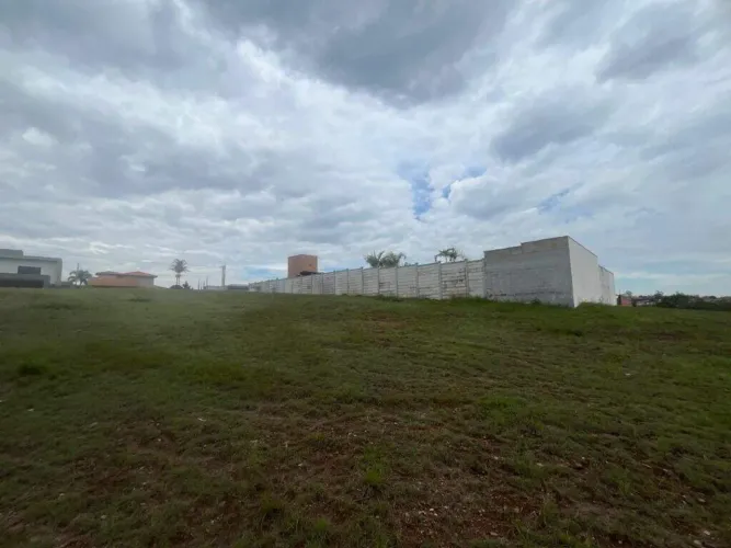 Terreno à venda, 2026 m² por R$ 600.000,00 - Campestre - Piracicaba/SP