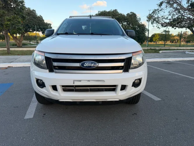 Ford Ranger XLS 2.2 4X4 CD Diesel Mec. 2015