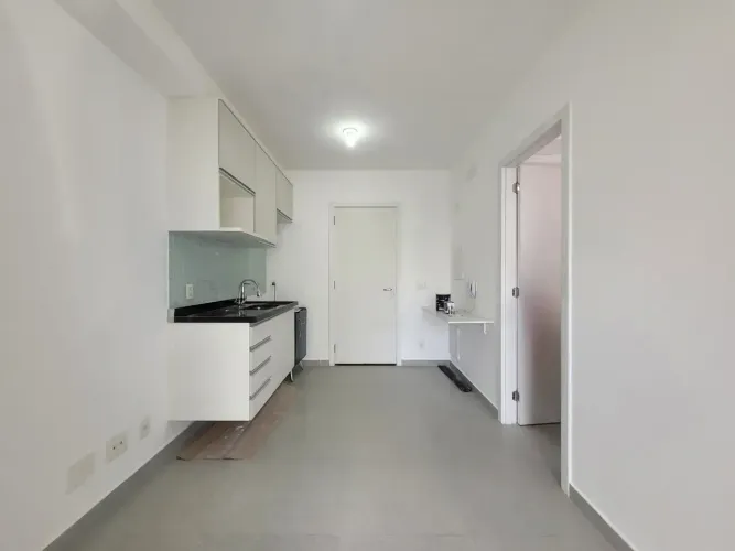 Imóvel para aluguel possui 33 metros quadrados com 1 quarto em Barra Funda - São Paulo - S