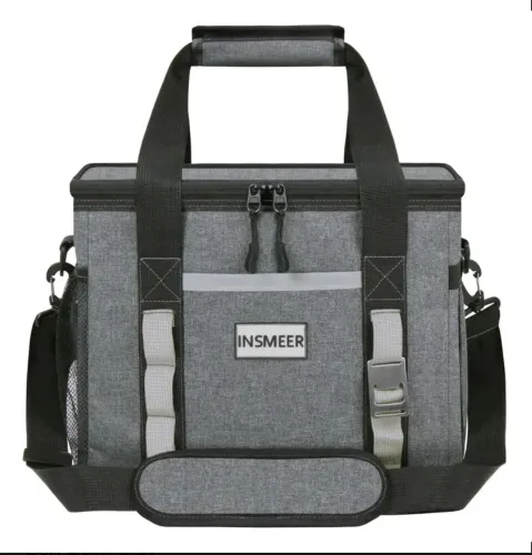 Bolsa Térmica 25 Litros cabe 32 Latas, Com alça Ajustável <br>C/ Alça Ajustável