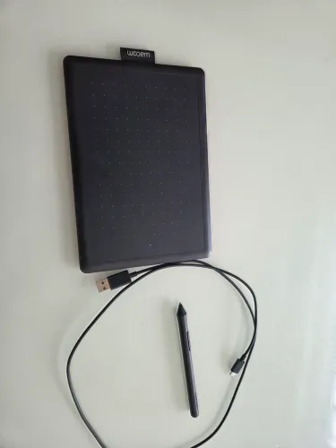 Wacom One CTL-742 Mesa digitalizadora