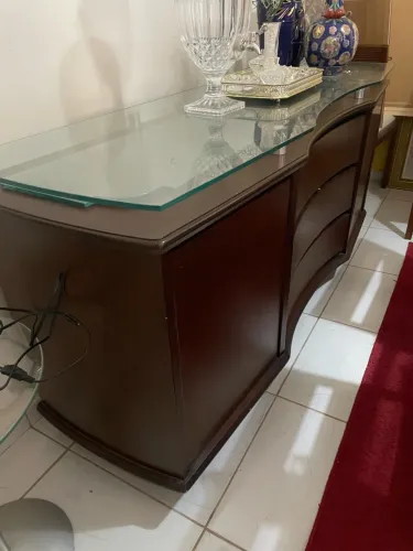 Buffet de madeira