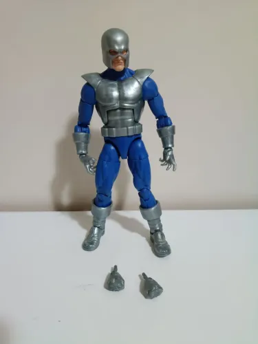 Marvel Legends Avalanche