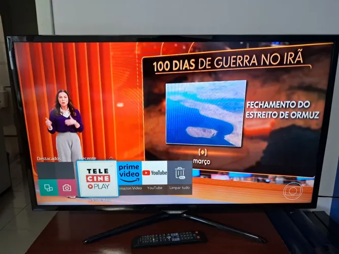 SAMSUNG 40" Smart TV Full HD F5500 Série 5