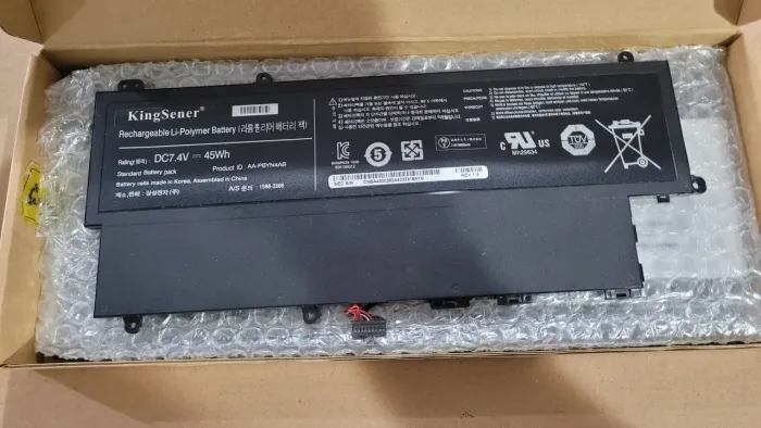 Bateria p/ SAMSUNG NP530U3C / NP530U3B / NP535U3C / NP540U3C<br>NP530U3C<br>NP535U3C<br>NP540U3C<br>
