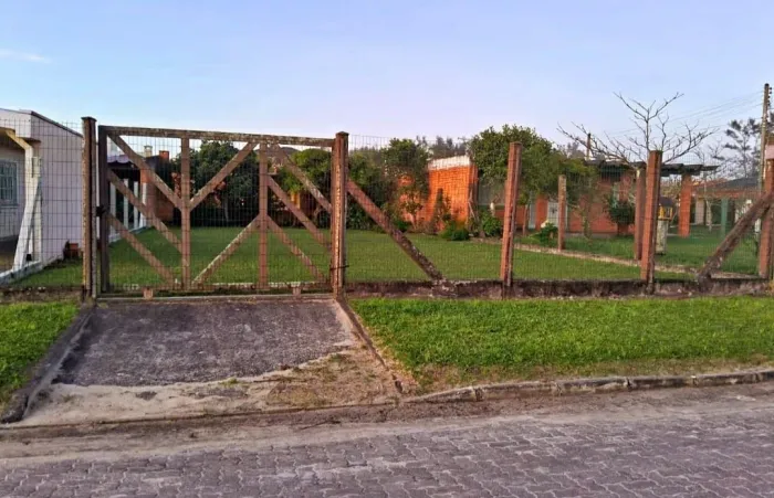 Terreno à Venda em Imbé a Uma Quadra da Praia