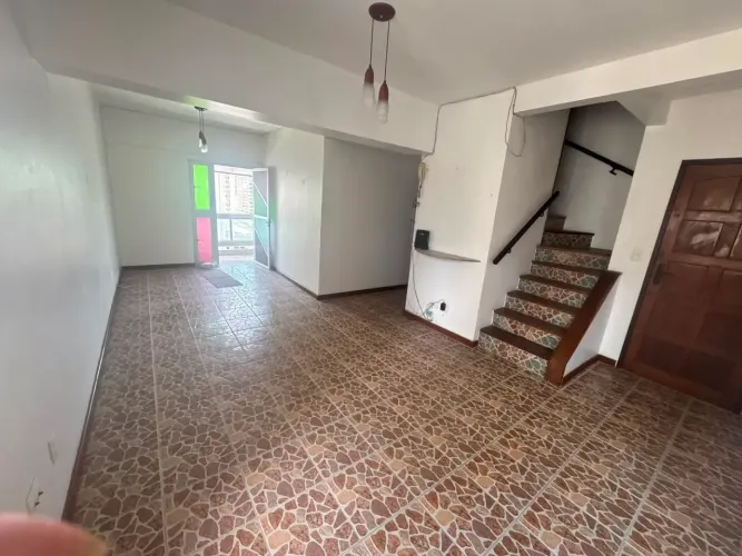 Imóvel para venda possui 110 metros quadrados com 3 quartos em Boa Viagem - Recife - PE