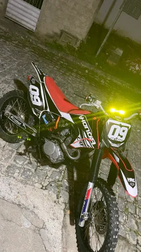 vende-se moto de trilha