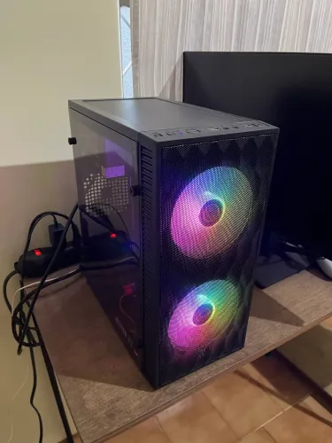 PC GAMER RYZEN 5/ GTX 1650 SUPER