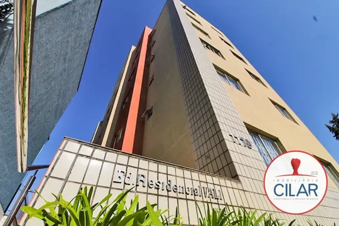 Apartamento de 1 quarto, semimobiliado com 1 vaga de garagem no Alto da Glória