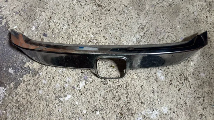 GRADE FRONTAL HONDA CIVIC G10 2017 2018 ORIGINAL CROMADA - COM AVARIA