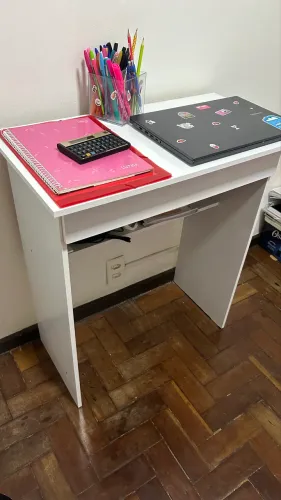 Mesa escrivaninha branca MDF