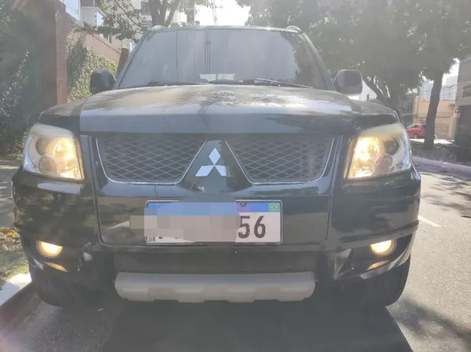 Mitsubishi Pajero TR4 2.0 Flex 16V 4X2 Aut. 2013