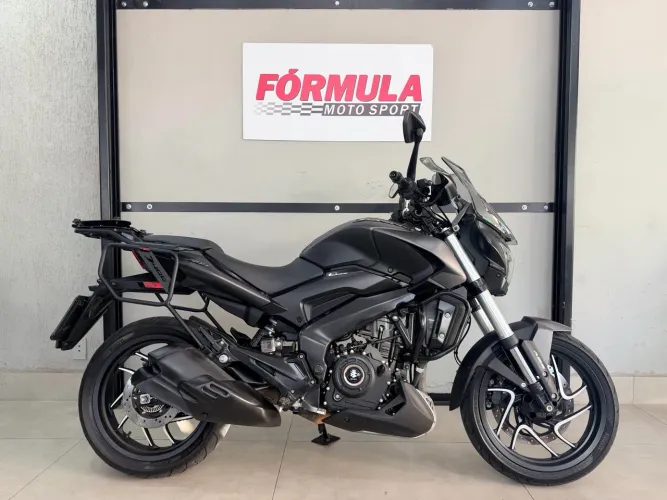 DOMINAR 400 ABS 2025