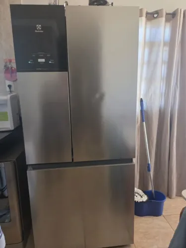 Geladeira 590 l