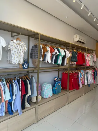 Loja de roupa infantil
