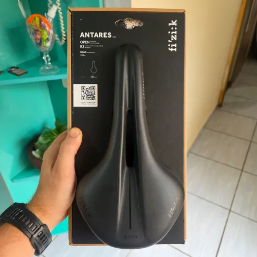 Selim Fizik Antares R3 Open 153mm