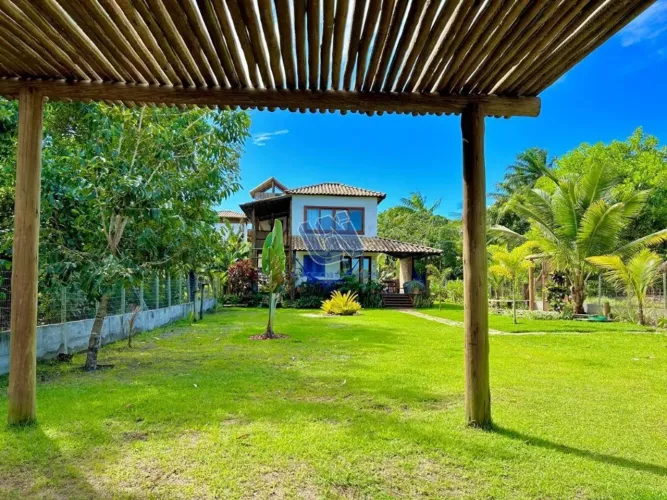 Linda Casa com 112m2 na Península de Maraú em Taipu de Fora/BA