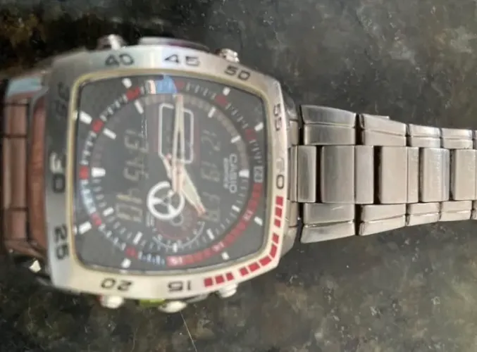 Relógio Casio Edifice 