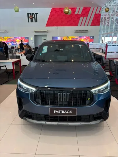 Fiat Fastback Impetus 200 T. AUT (hibrído) 2026