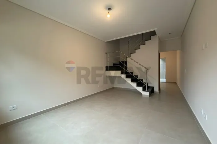 Sobrado novo à venda no Tucuruvi, com 2 suítes e acabamento premium, em rua fechada