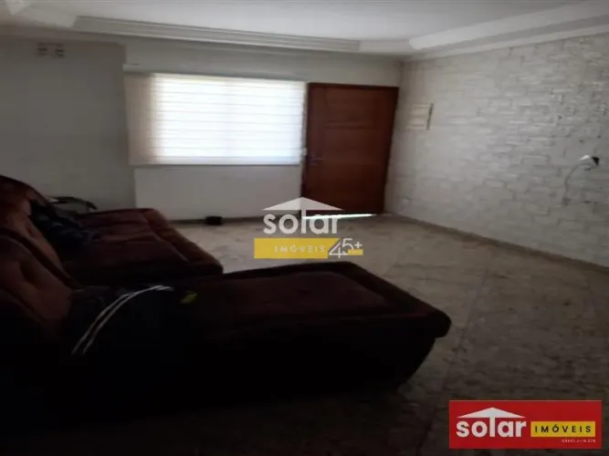Sobrado em condomínio fechado à venda: