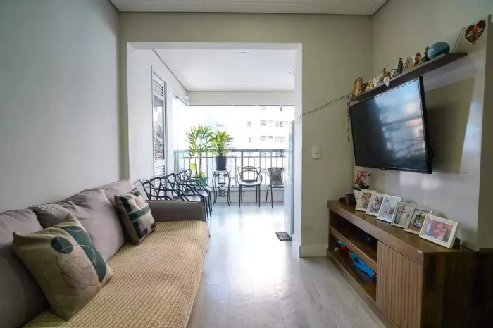 Apartamento à venda em Santo André (Vila Curuçá) | 2 quartos, 1 suíte | Fundo | 1 vaga