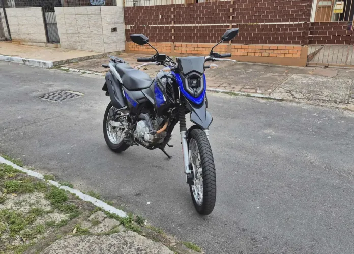 Crosser z