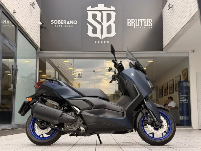 Yamaha Xmax 250 abs 2025