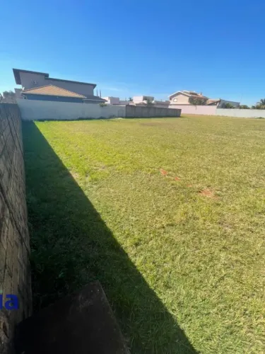 Terreno em condomínio à venda , 700 m² - Cravinhos