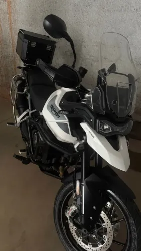 Triumph Tiger GT 900