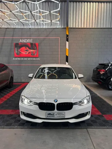 BMW 320I A 2.0 Turbo/activeflex 16V 184cv 4P 2015