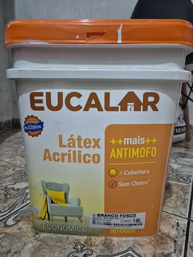 Tinta Branca