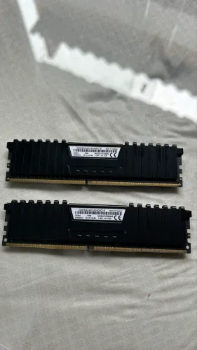 Memória Ram 8GB 2400MHz