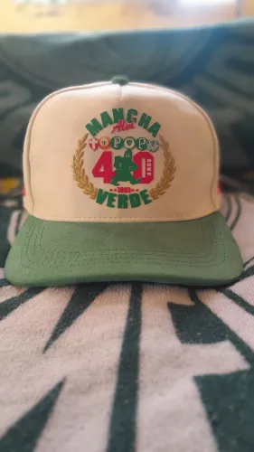 Boné mancha verde