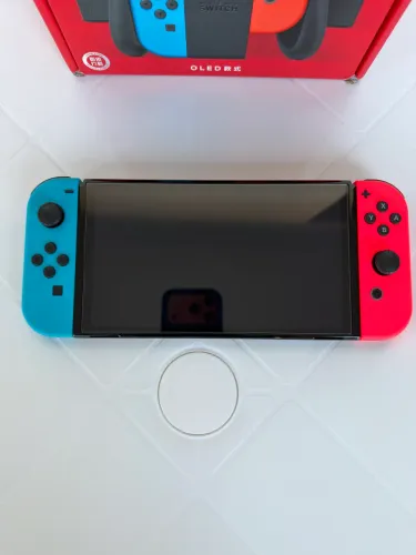 Nintendo Switch OLED à Venda