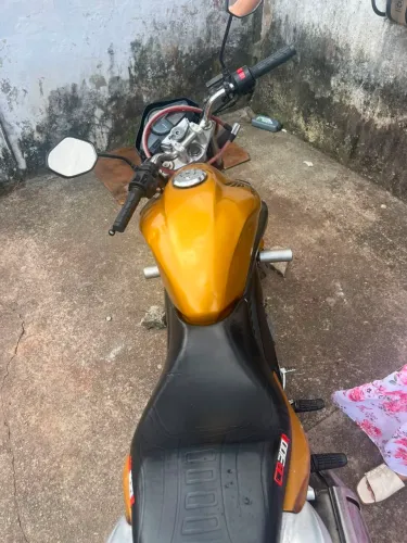 Cb 300 2010