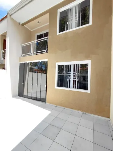 Sobrado com 3 dormitórios à venda, 70 m² por R$ 375.000 - Cidade Industrial - Curitiba/PR