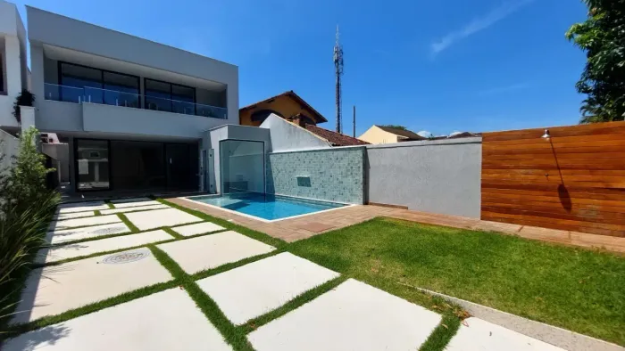 Casa no condomínio Rio Mar / 4 suítes na Barra da Tijuca