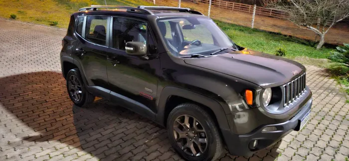 Jeep Renegade Sport 2.0 4X4 TB Diesel Aut. 2017