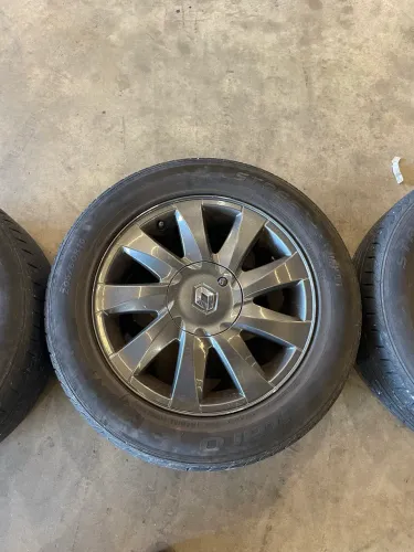 Rodas ORIGINAIS RENAULT