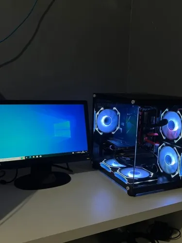 PC Gamer I3 10105 + GTX 1660 Super + 20GB Ram