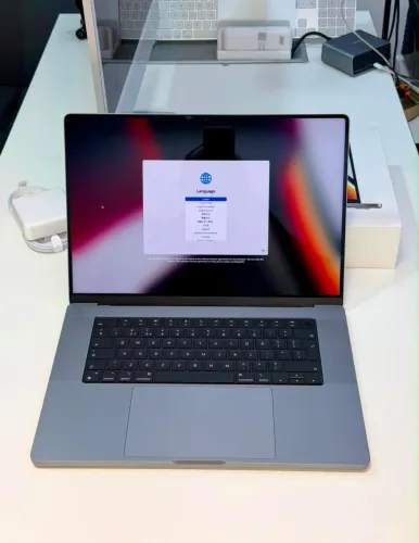 MacBook Pro 16 polegadas M1 Pro 16Gb 512 SSD